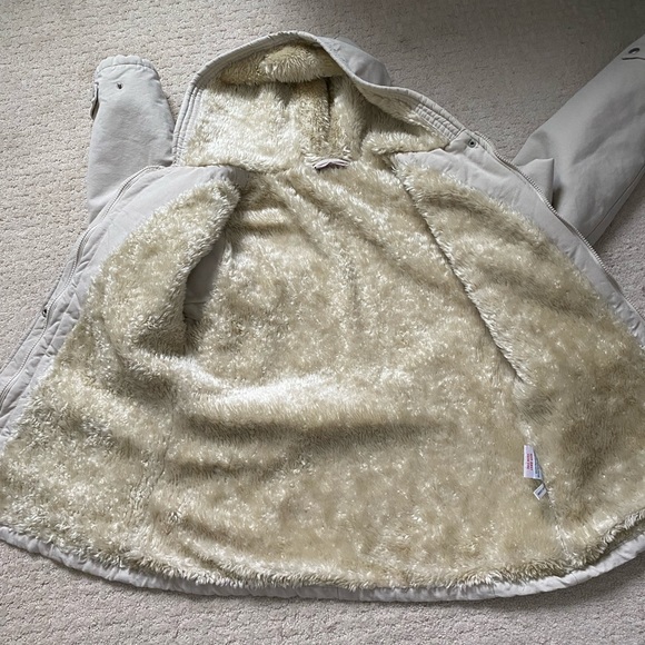 Comfy Cozy Winter Jacket - Picture 5 of 16